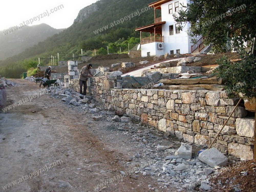 Taş Duvar Çalışması